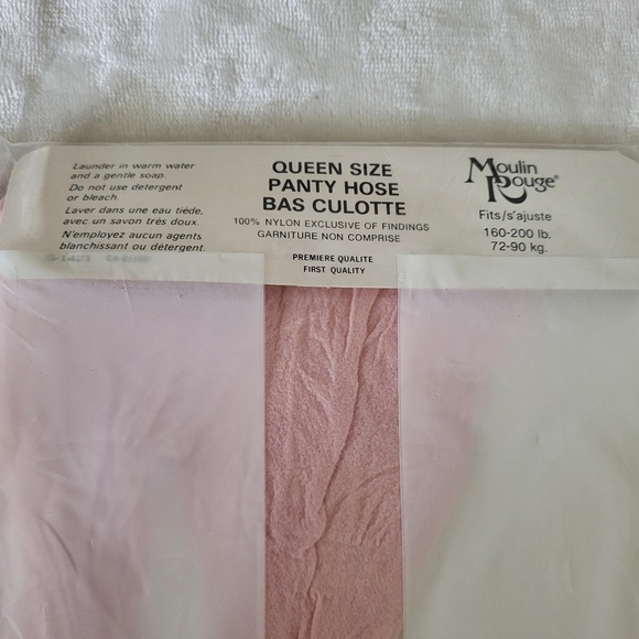 Vintage Moulin Rouge Queen Size Pantyhose. Pink. 160-200 Lbs - Picture 7 of 7
